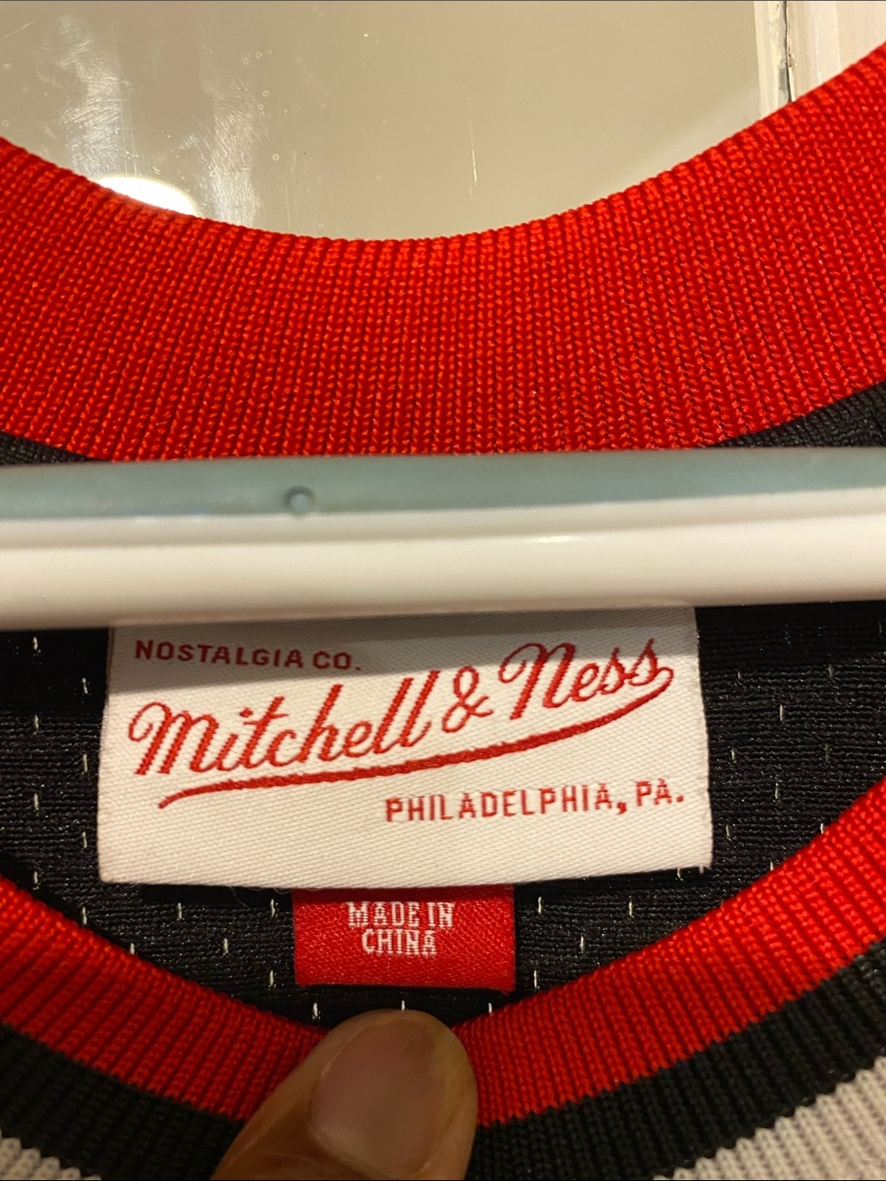 Mitchell&Ness size Large NBA jersey good condition - Picture 4 of 6